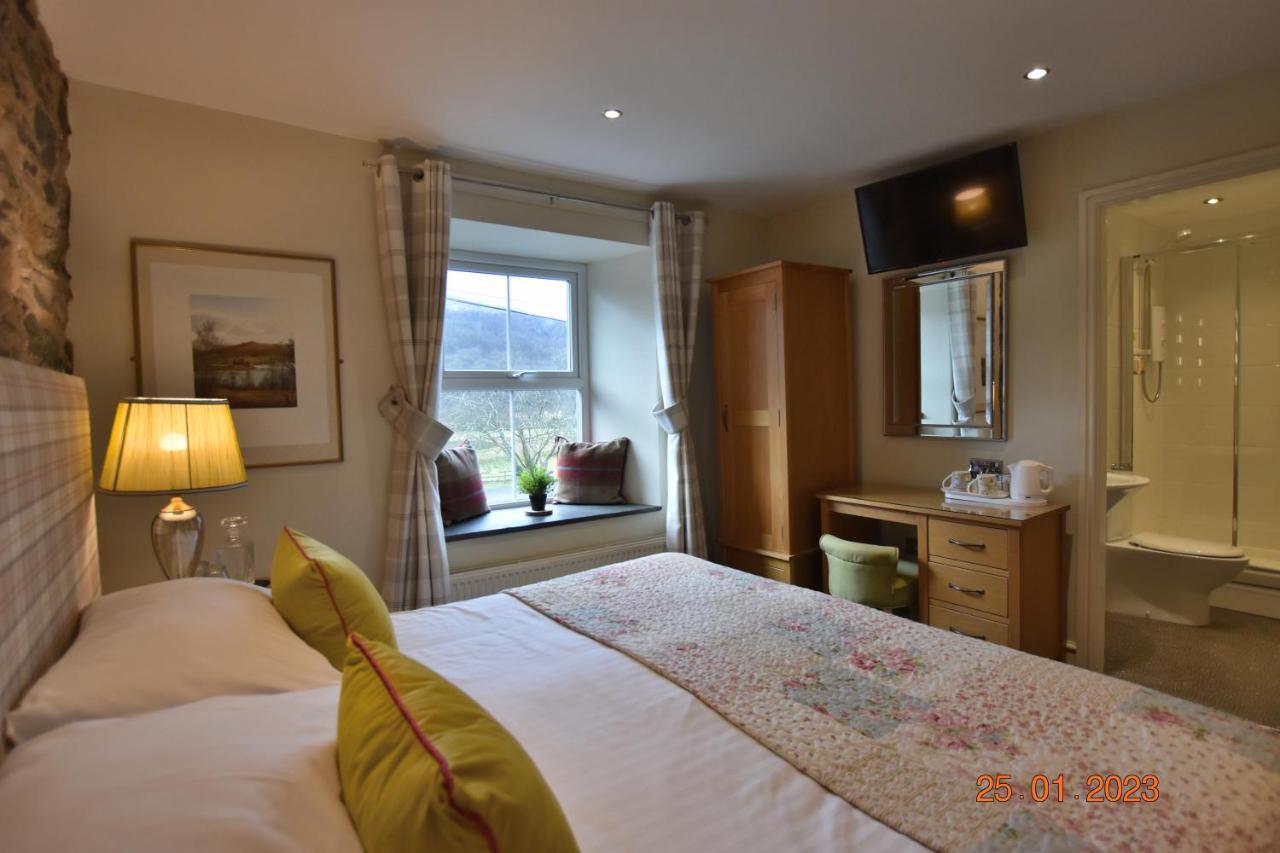 The Bryn At Capel Hotel Capel Curig Exterior photo